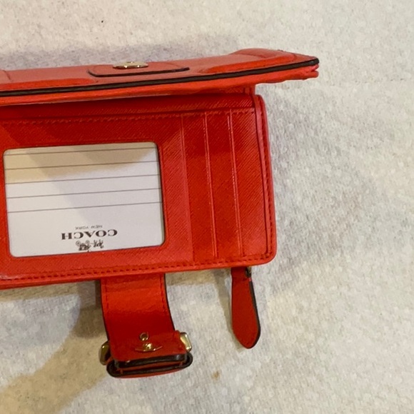 COACH Campbell Orange Medium Bifold Wallet - Used twice - Picture 2 of 3